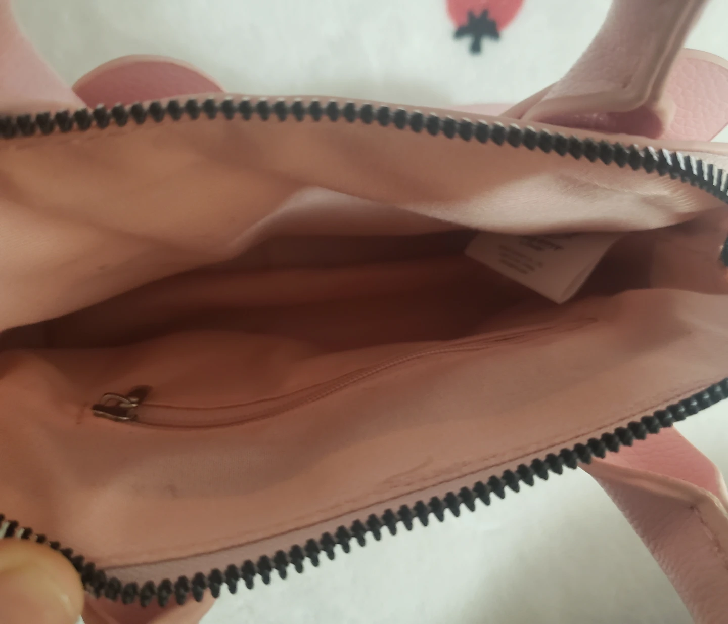 Pink Hello Kitty Mini Handbag - photo 3