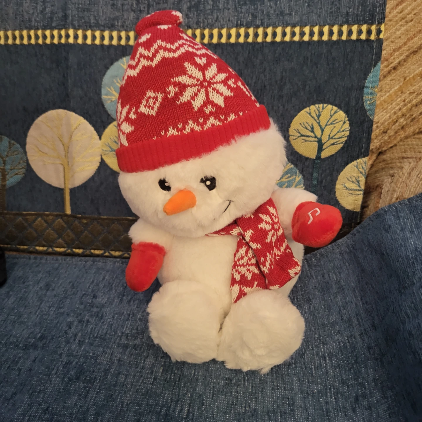 Simon the Singing Snowman Plush