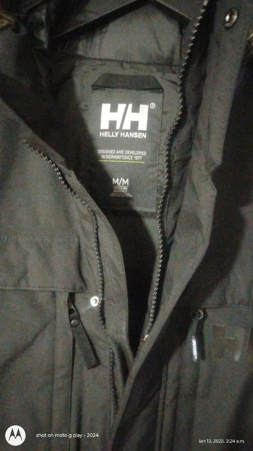 Helly Hansen Winter Jacket - Size M - photo 5