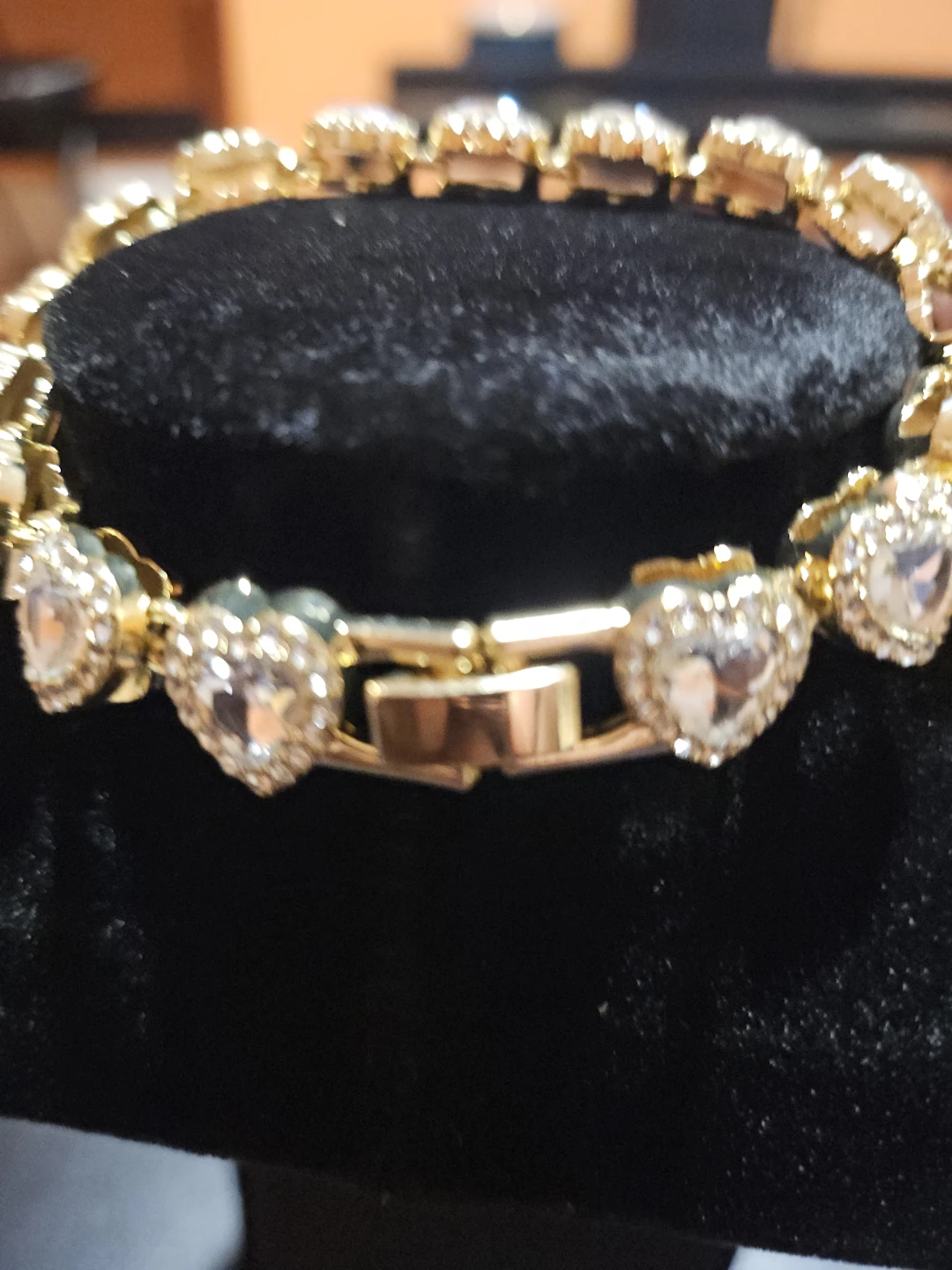 Gold Tone Heart Shaped Crystal Bracelet - photo 3