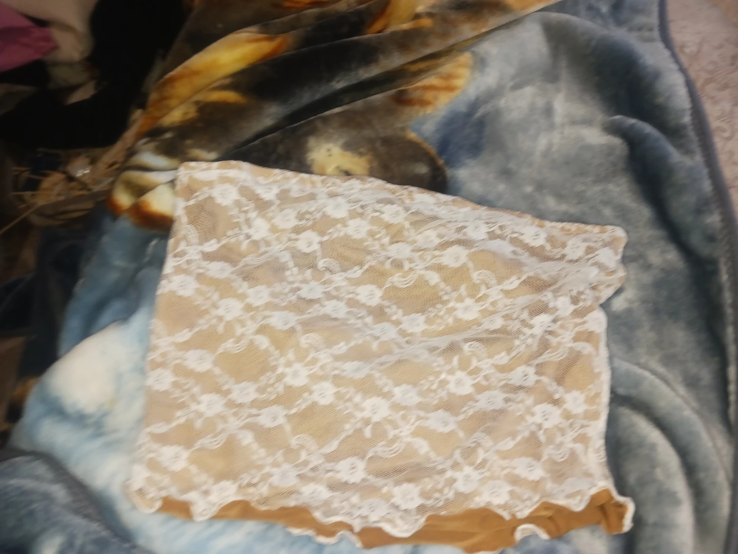 Assorted Women's Tops - photo 2