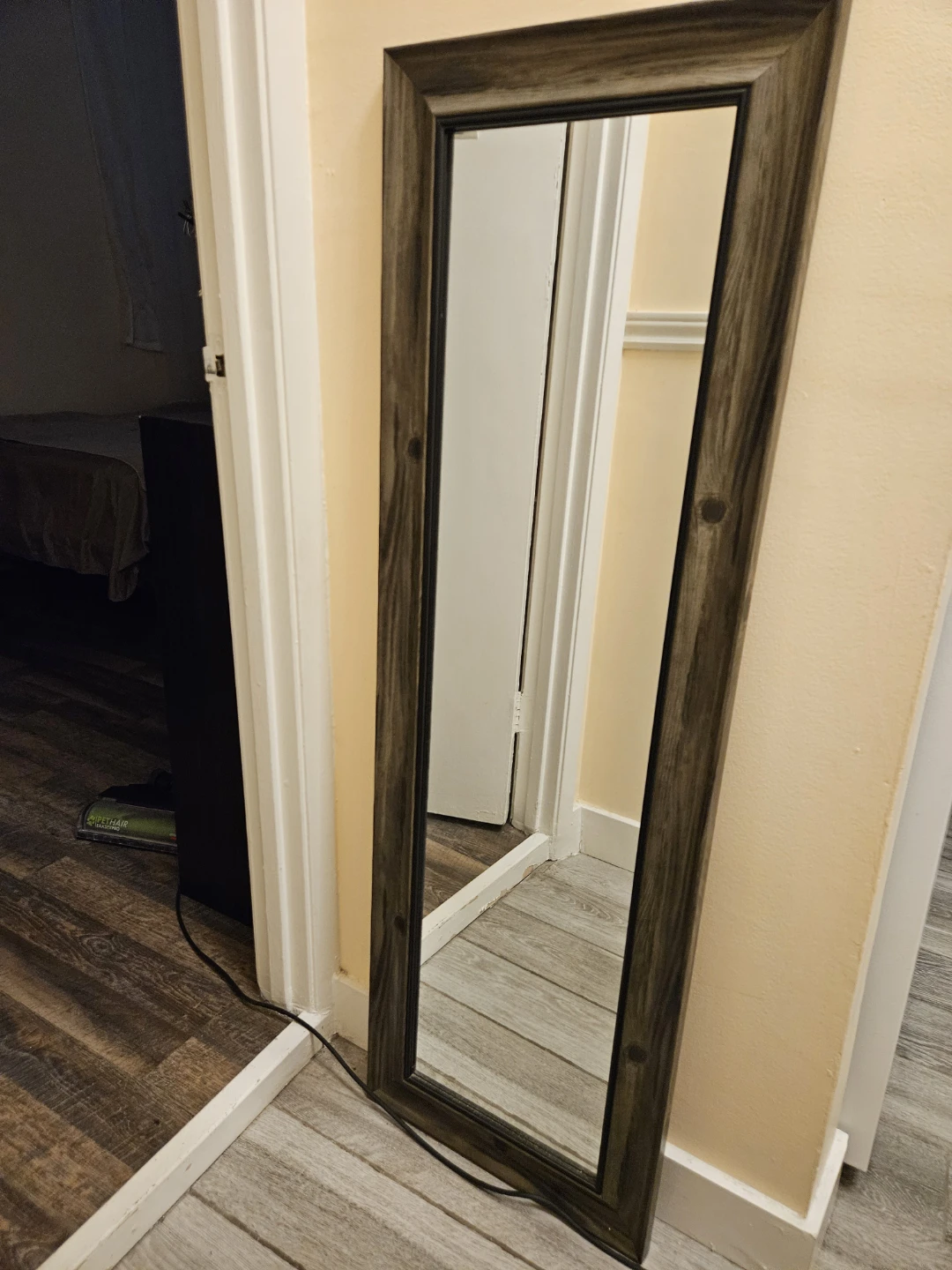 Framed Wall Mirror - photo 2