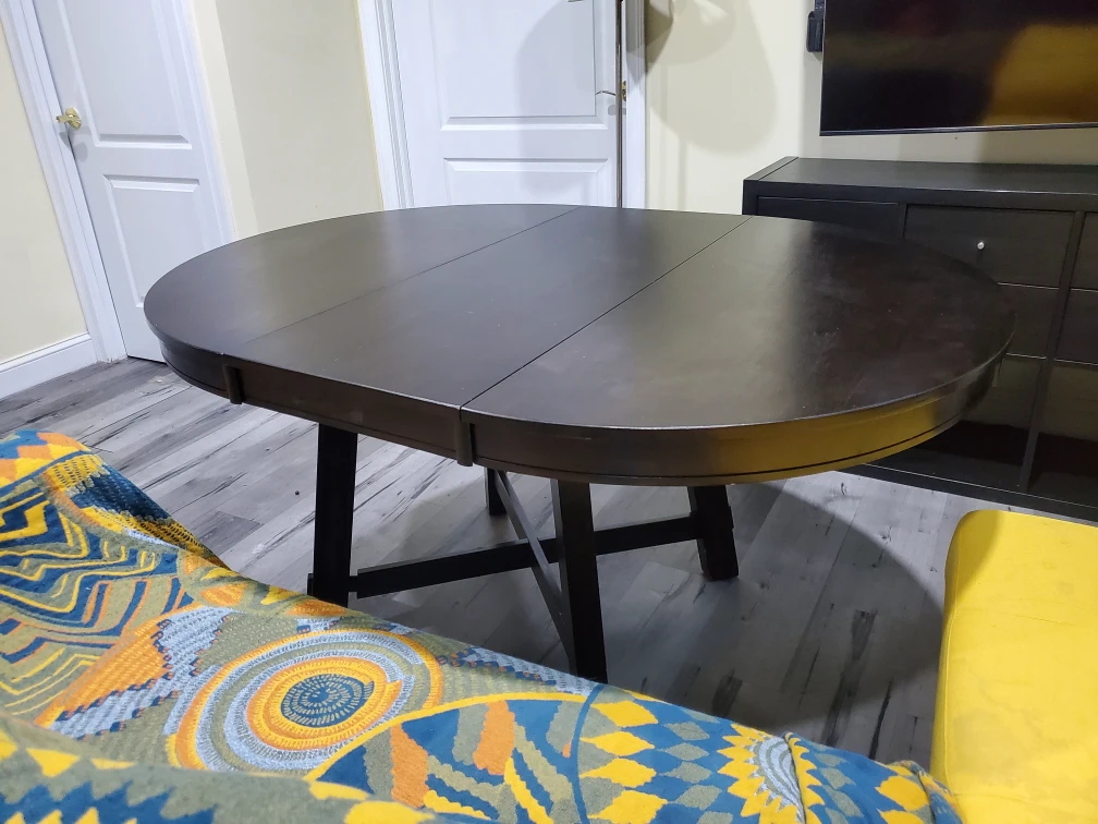 RuiSiSi Extendable Round Dining Table - Great condition! - photo 5