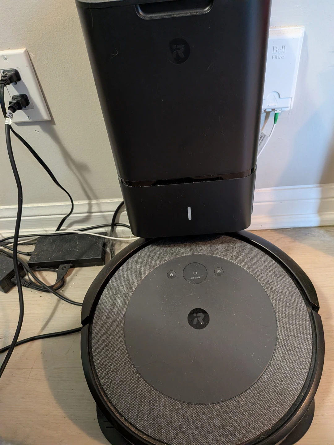 Roomba iRobot Robot Vacuum