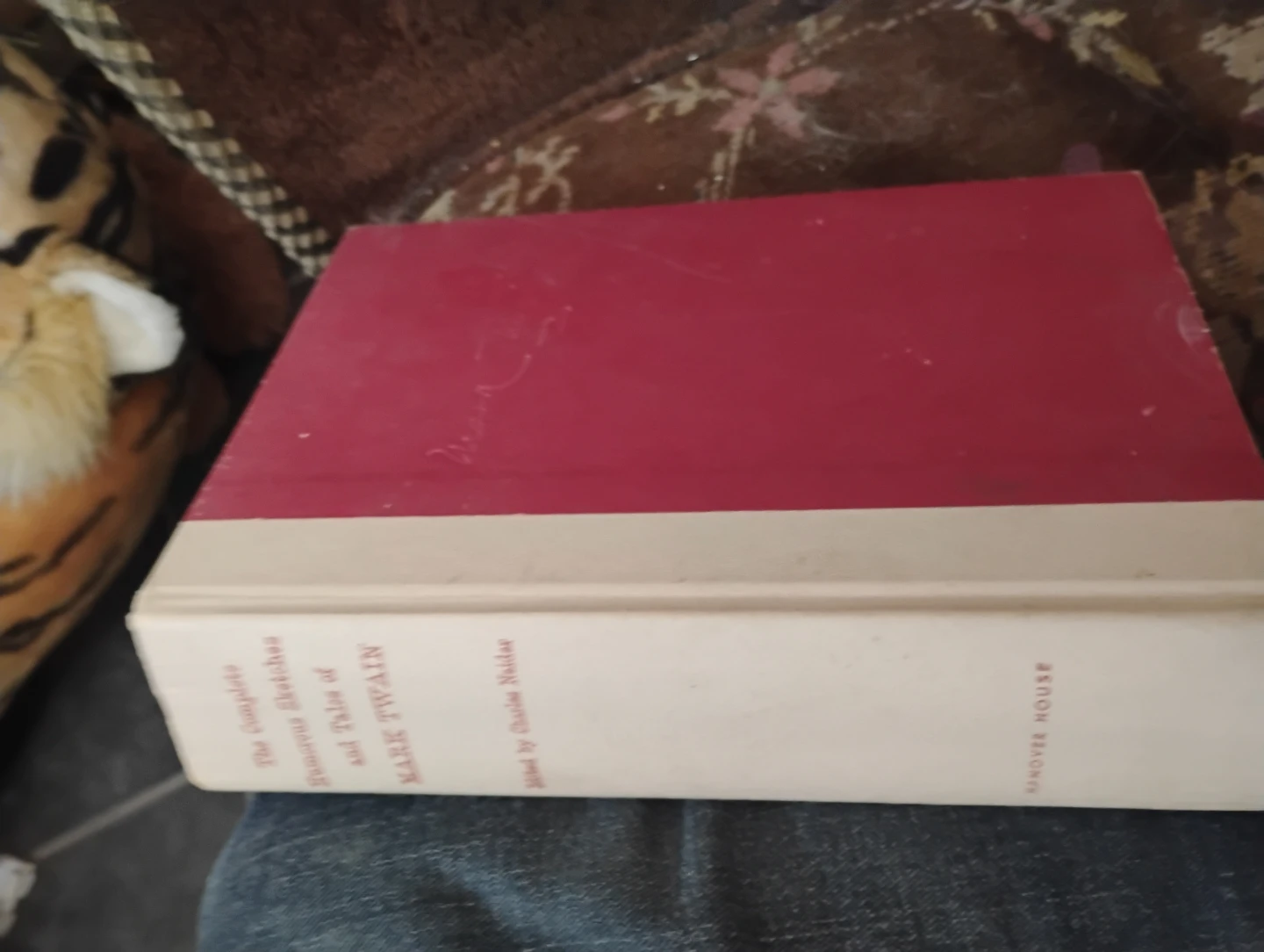 The Complete Humorous Sketches and Tales of Mark Twain Book - photo 2