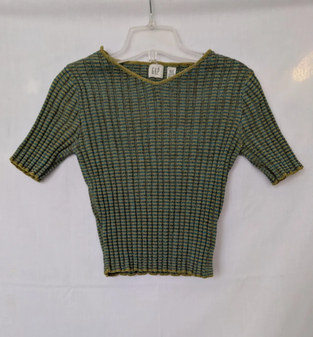 GAP Textured Knit Top - Size M