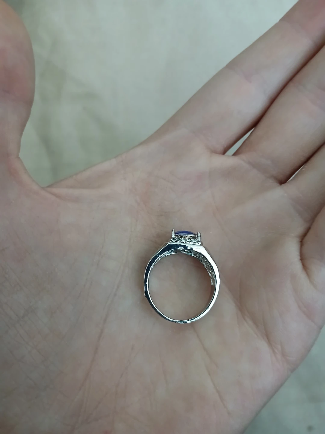 925 Silver And Lab Grown Saphire Ring - photo 5