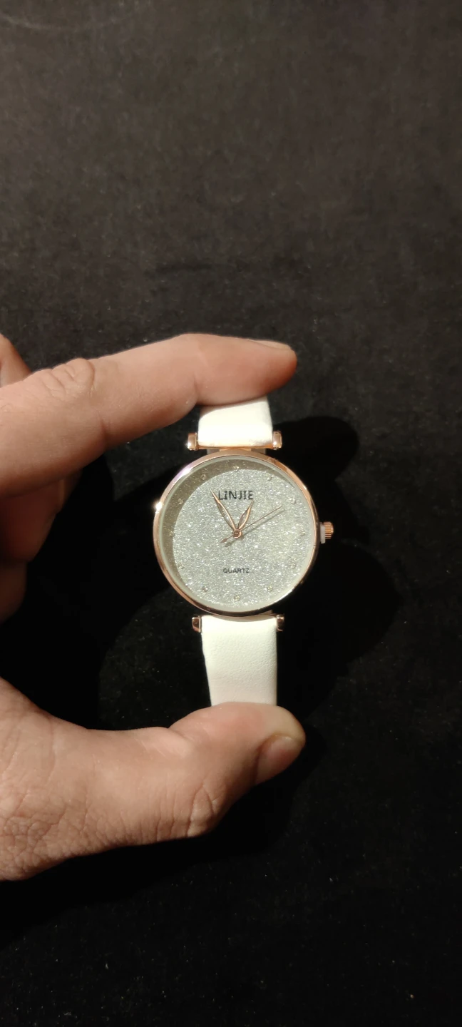 Linjie Quartz White Watch