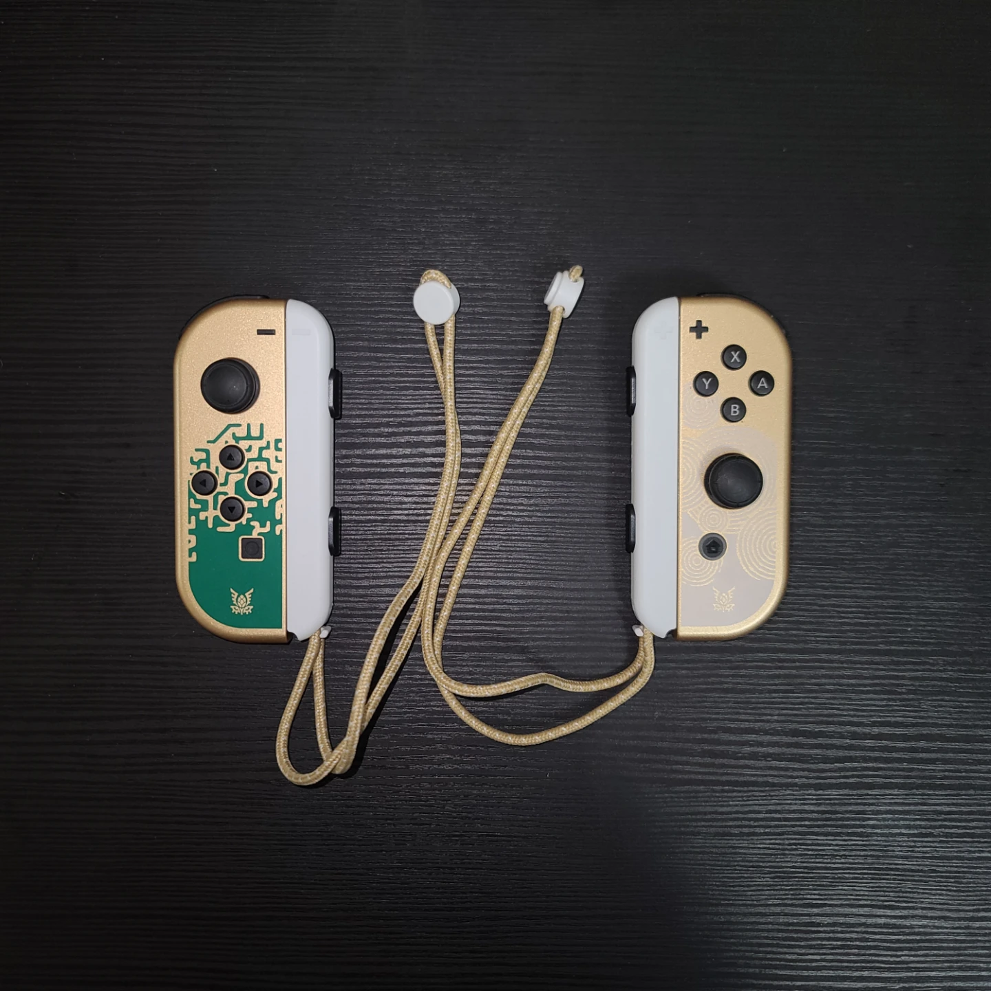 Nintendo Switch OLED Console - Tears of the Kingdom Edition - photo 5