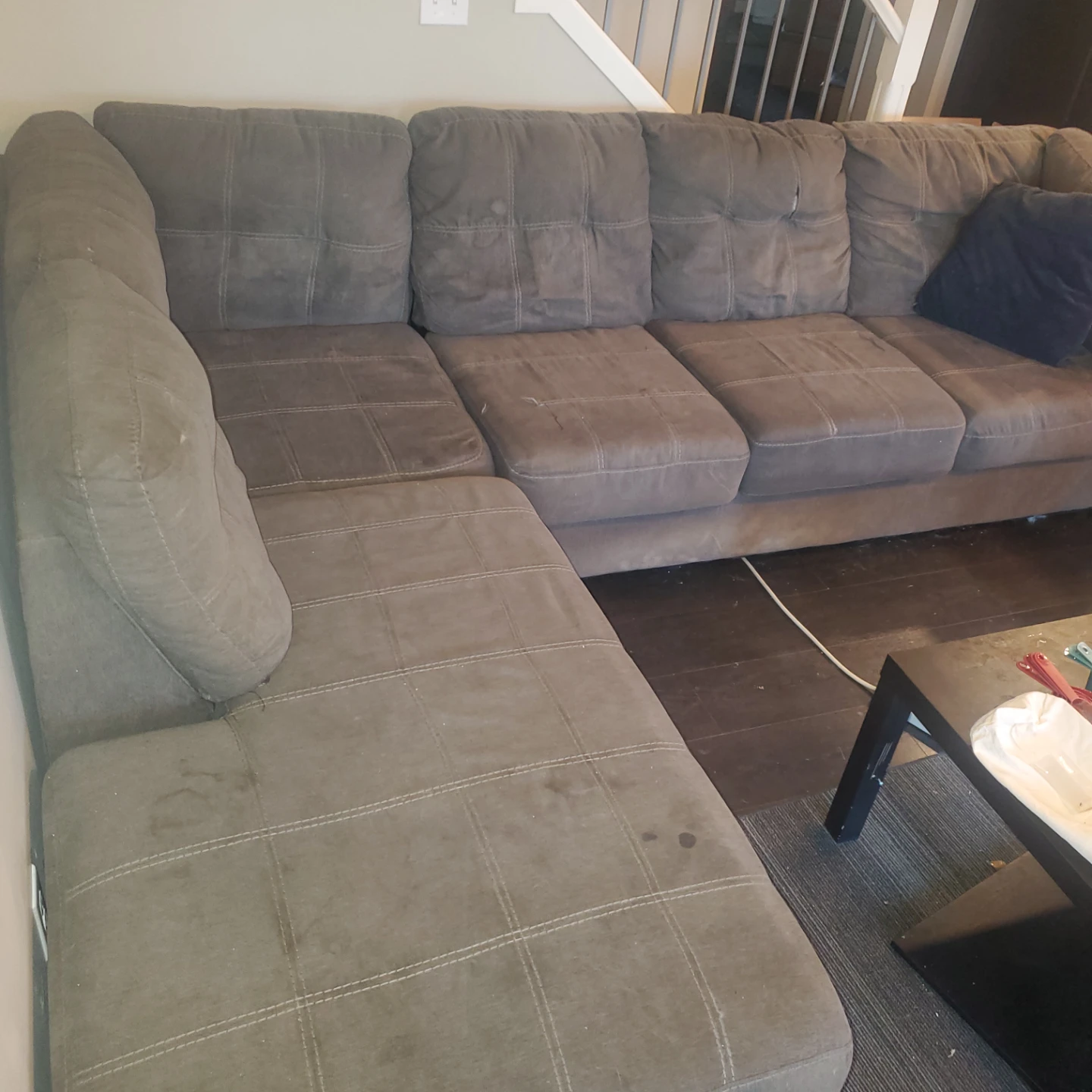 Sectional Couch - photo 2