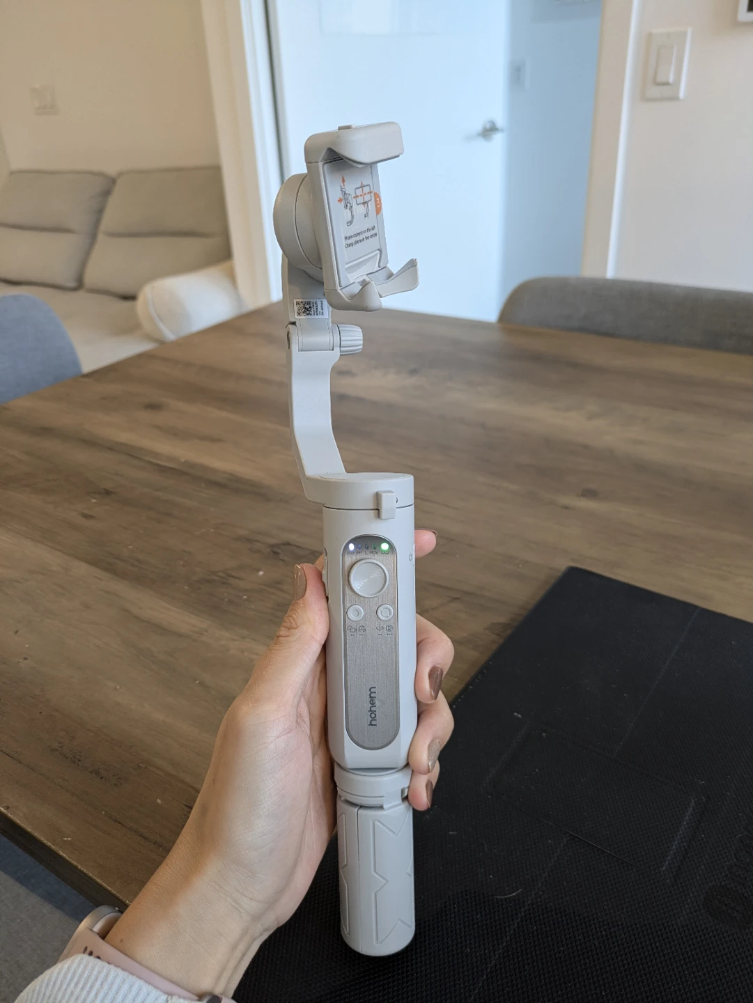 Hohem Gimbal Stabilizer for Smartphones