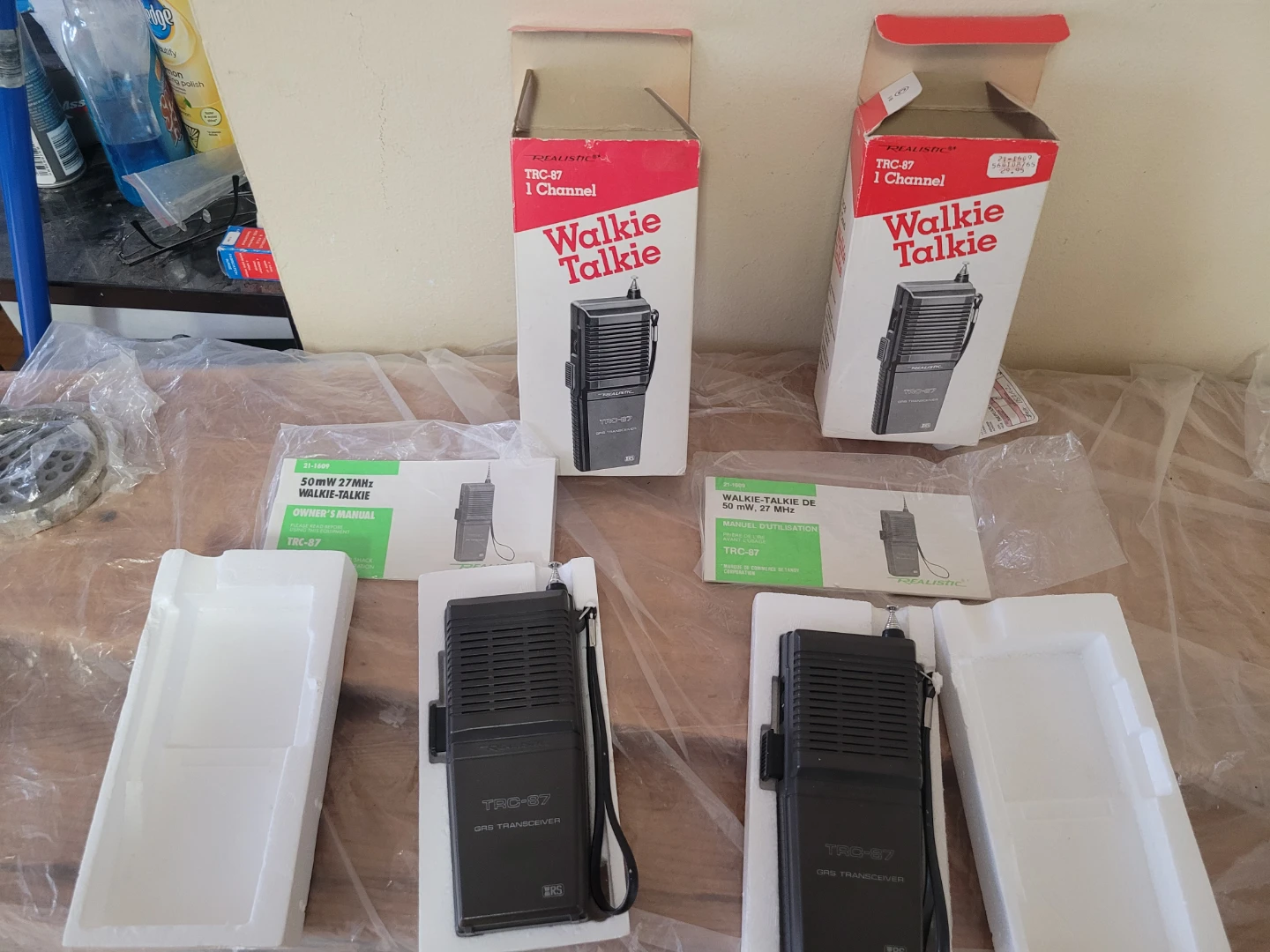 Pair Vintage Realistic TRC-87 Walkie Talkie - photo 3