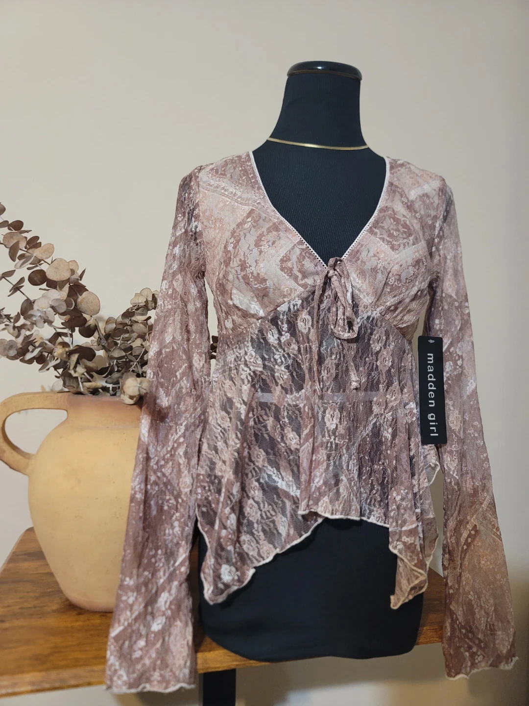 Madden Girl Women's Lace Blouse  Y2K Boho Revival Sz M NWT - photo 3