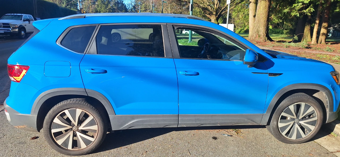 2023 Volkswagen Taos SUV , used car selling - photo 3