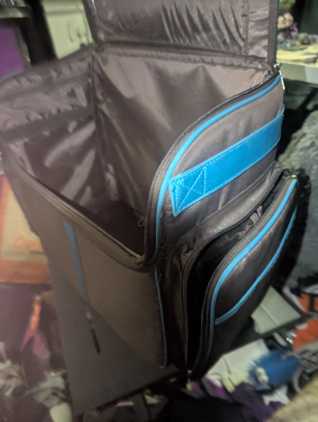 Brown and Blue Wheeled Travel Bag - photo 4