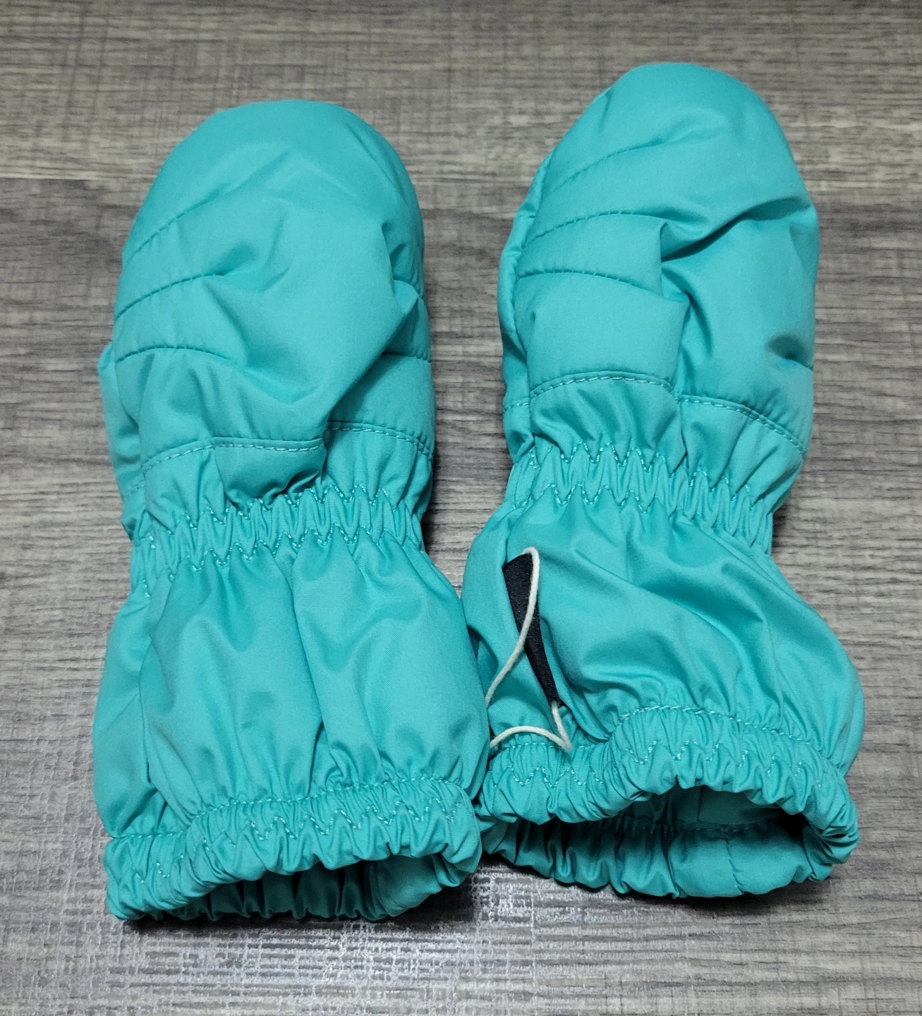 Patagonia Baby Mittens 0-3M Brand New