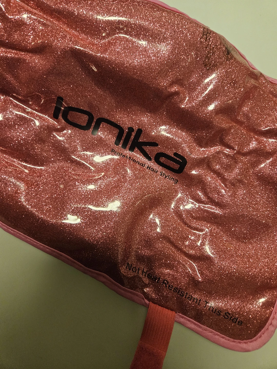 MOVING SALE!- Ionika Hair Straightener with heat resistant pad - photo 5
