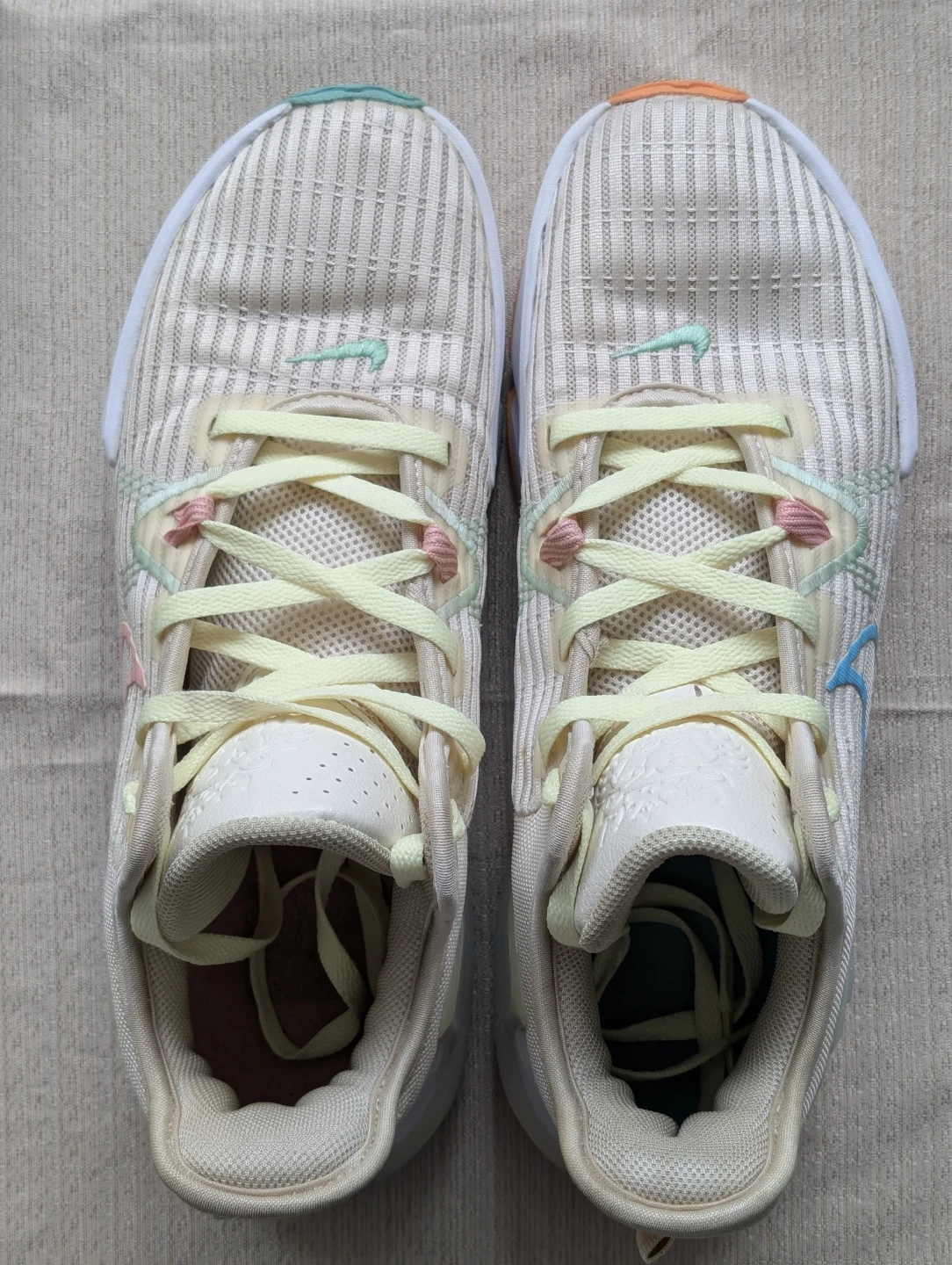 Nike LeBron Witness 7 Easter Edition shoes