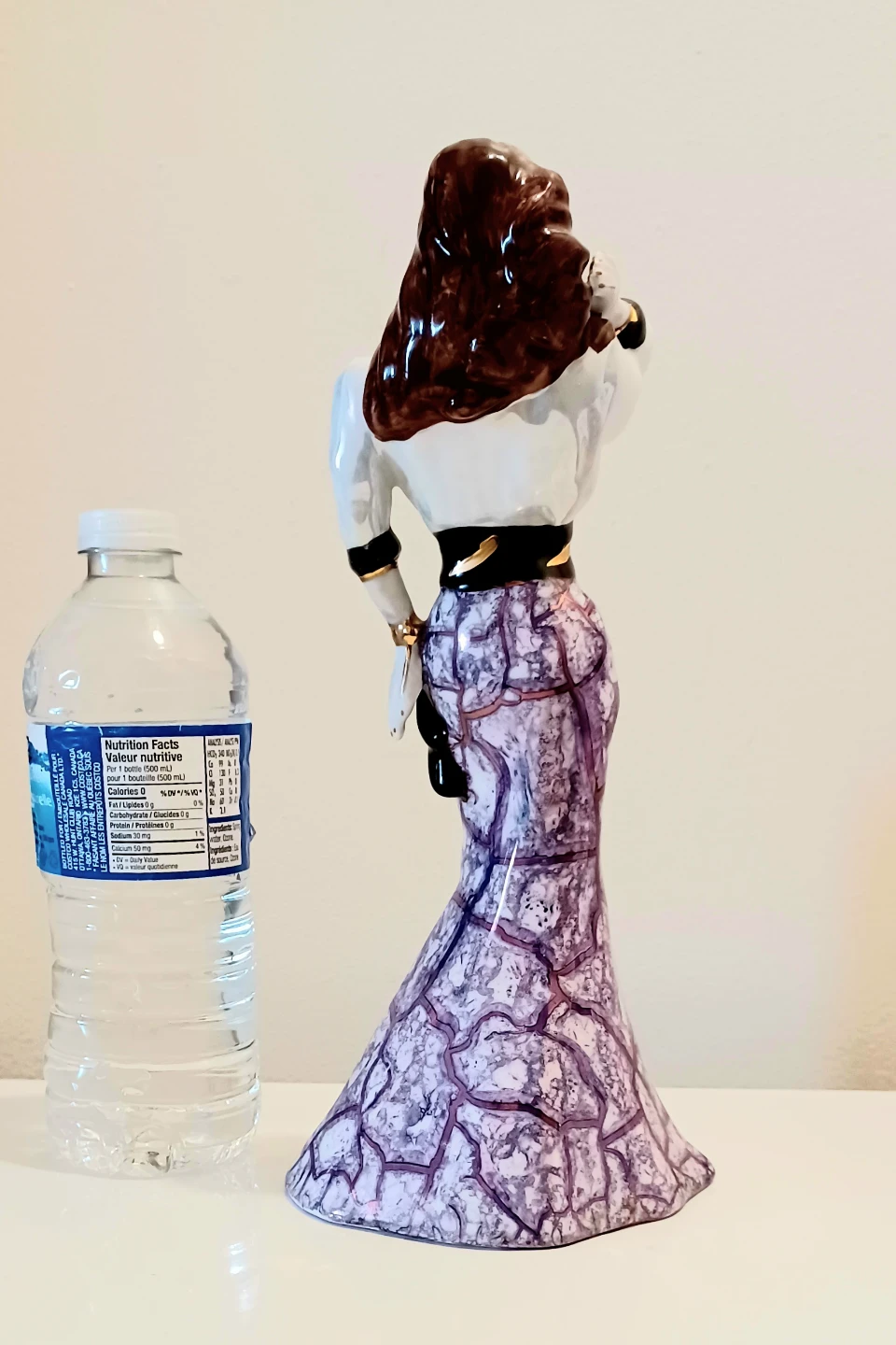 Vtg Stipo Dorohoi Hand Painted Porcelain Statue - photo 4