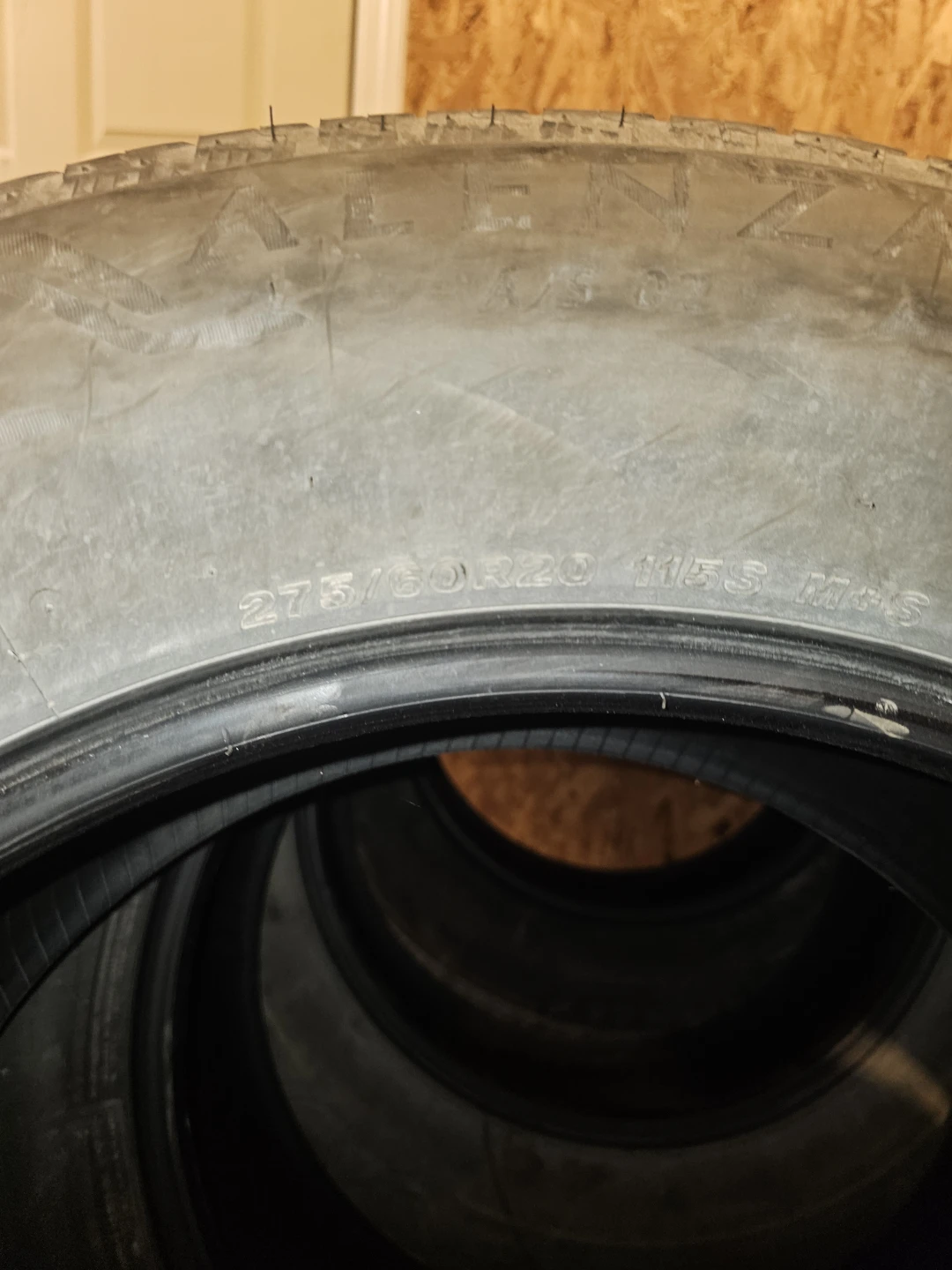 275/60/R20 Bridgestone Alenza all season tires full set
