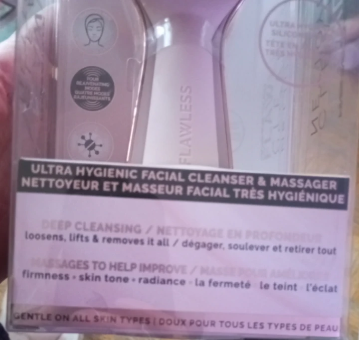 Finishing Touch Flawless Cleanse Facial Cleanser & Massager - photo 4