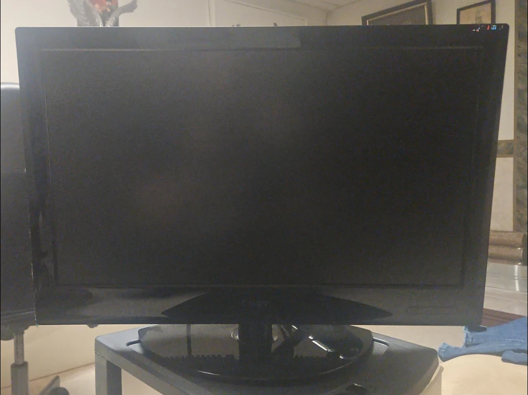 Coby 23" LED TV