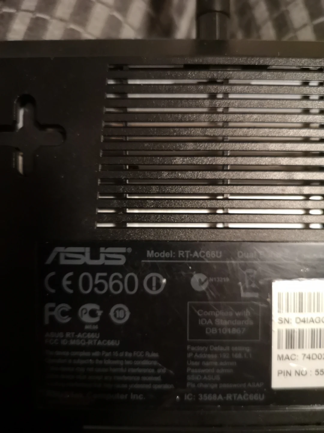 ASUS RT-AC66U Dual-Band WiFi Router