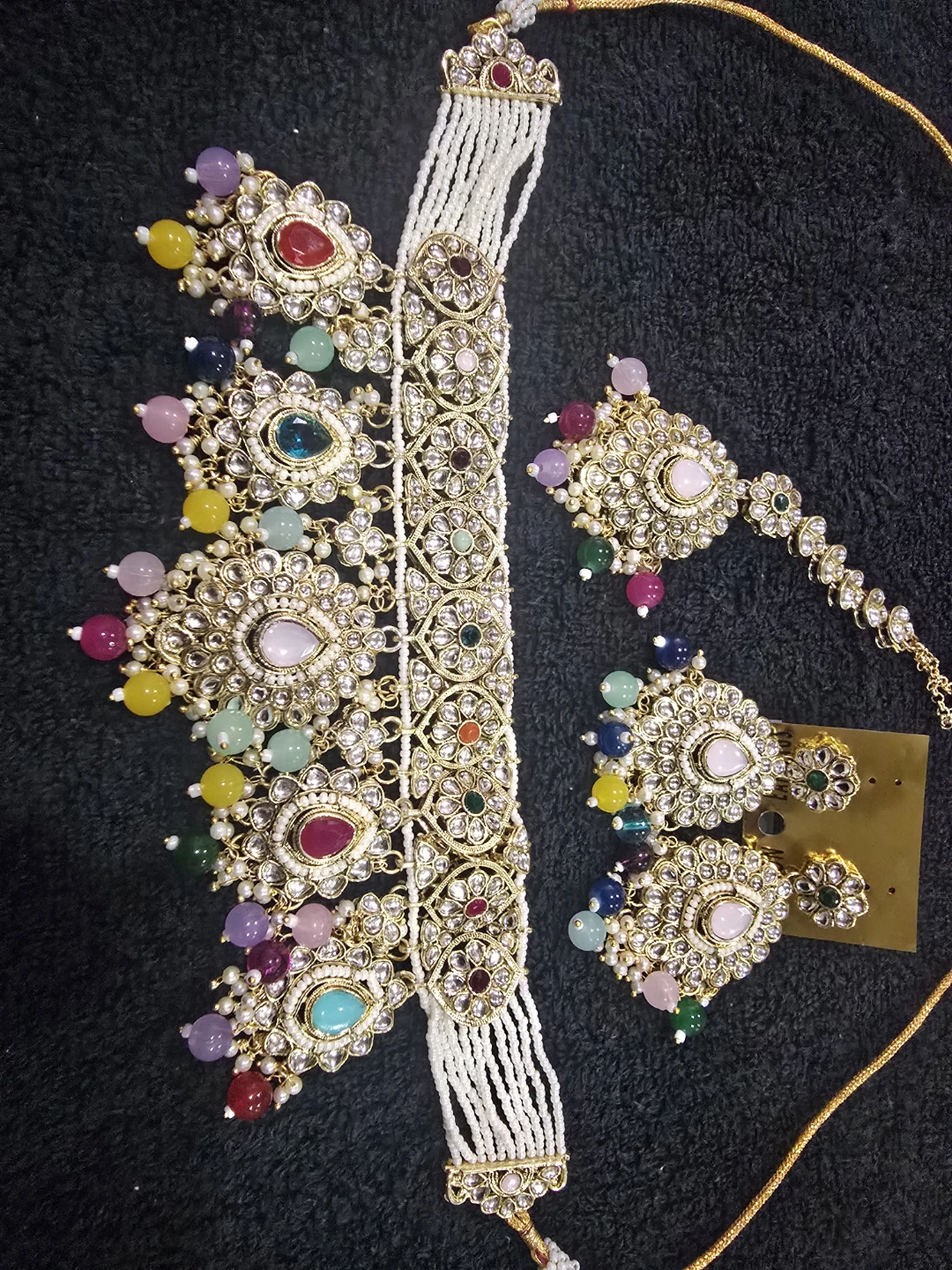 Indian Necklace Set with Earrings and Tikka - photo 2