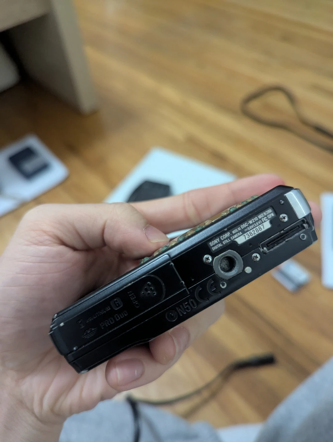 Sony Cyber-Shot DSC-W210 12.1Mp 4x Digital Camera (LIKE NEW ) - photo 5