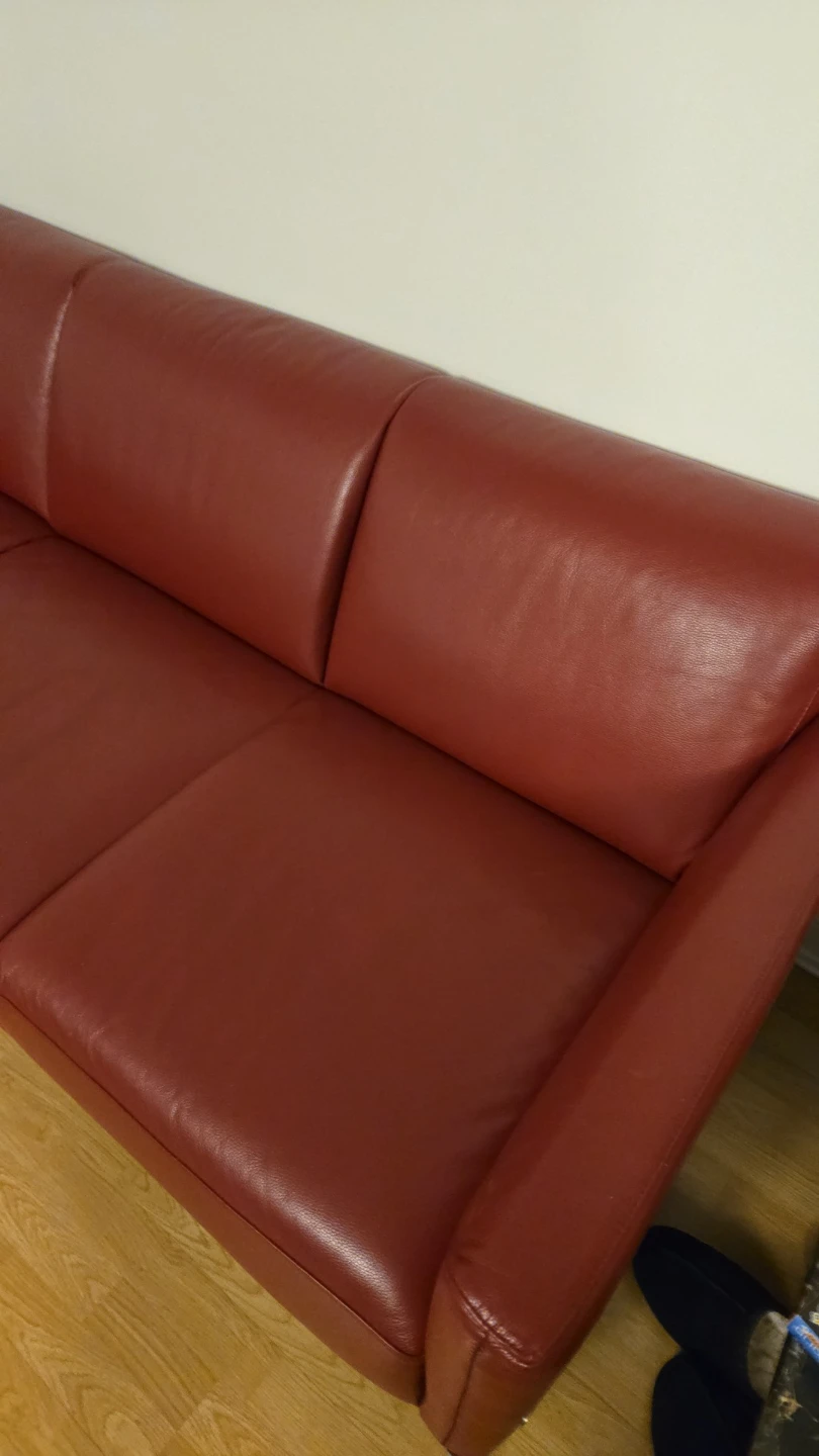 Red Leather Sofa - 3 Seater - photo 3