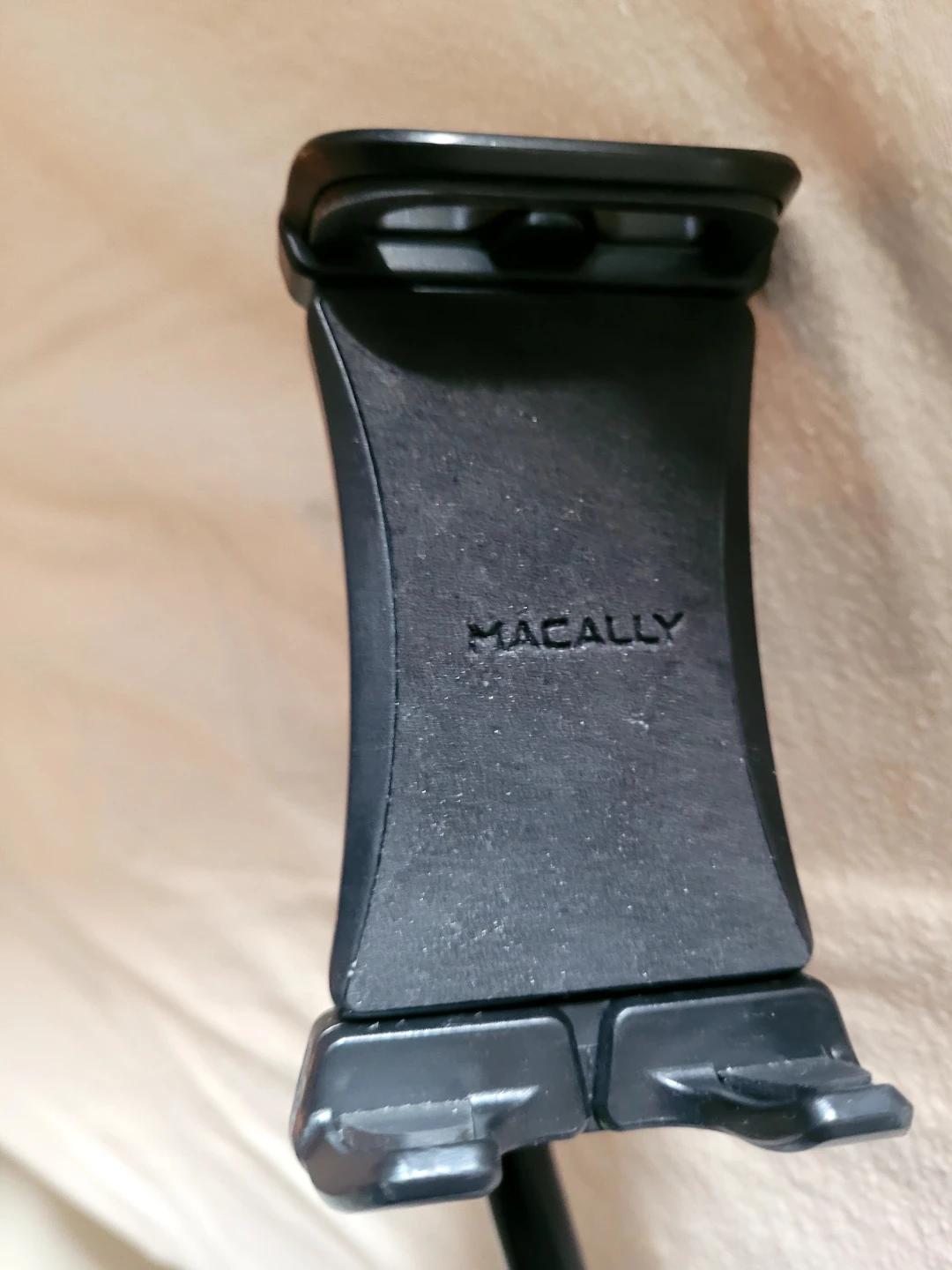 Macally Cup Holder Phone Mount🥕 - photo 2