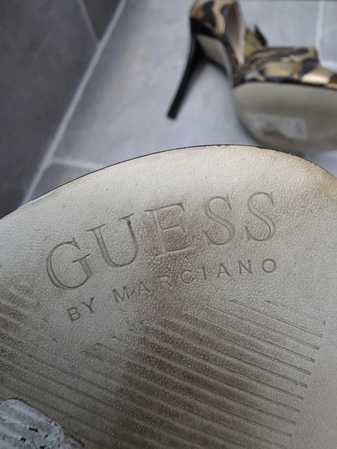 Guess Leopard Print Heels - Size 6 - photo 2