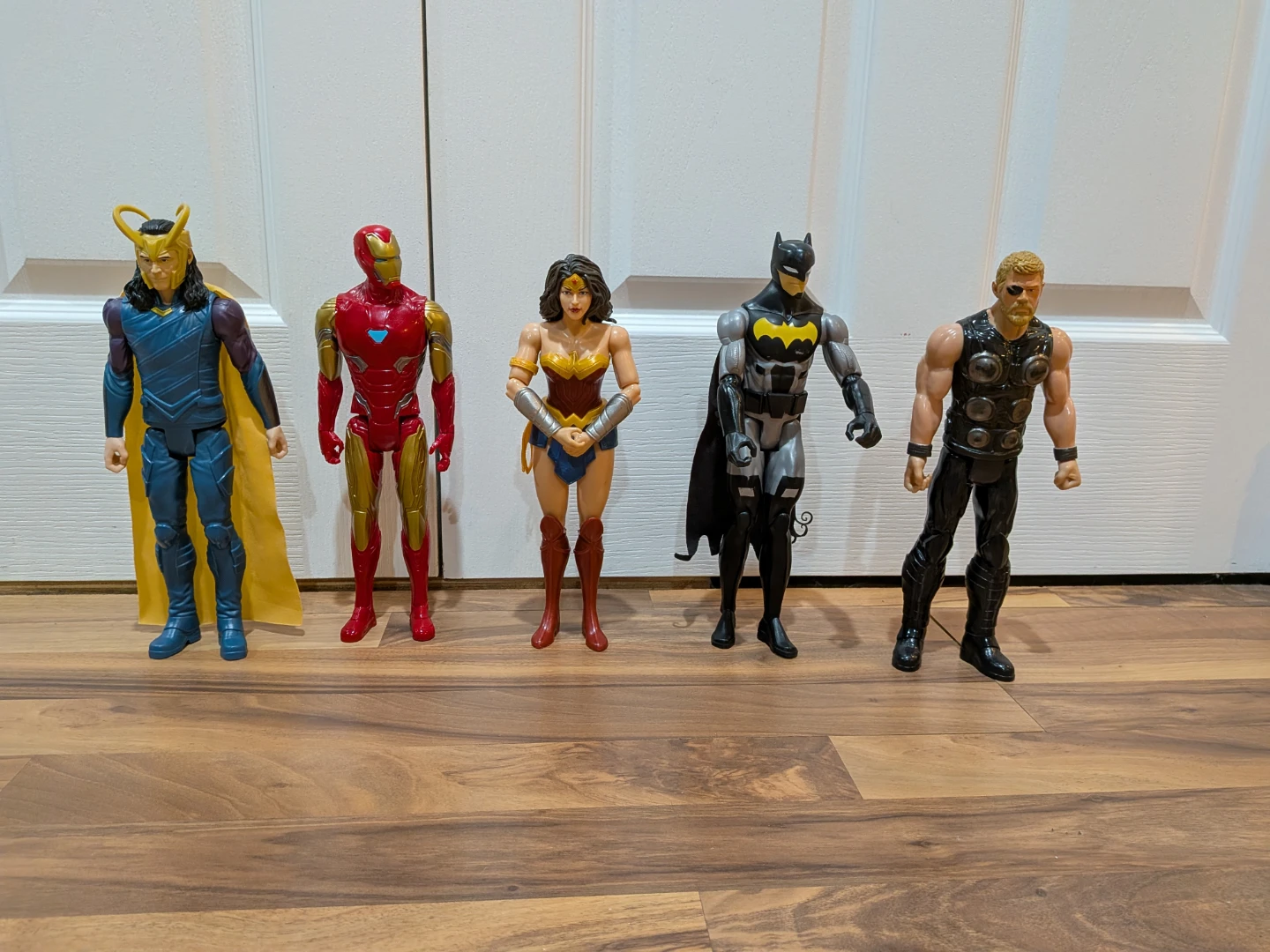 Action Figures Loki, Iron Man