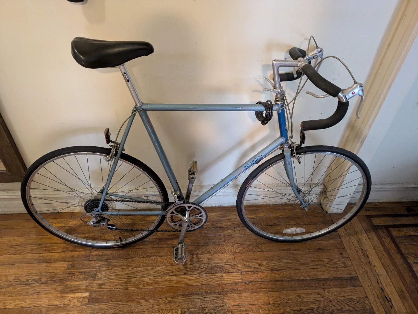 Raleigh Technium Road Bike - photo 2