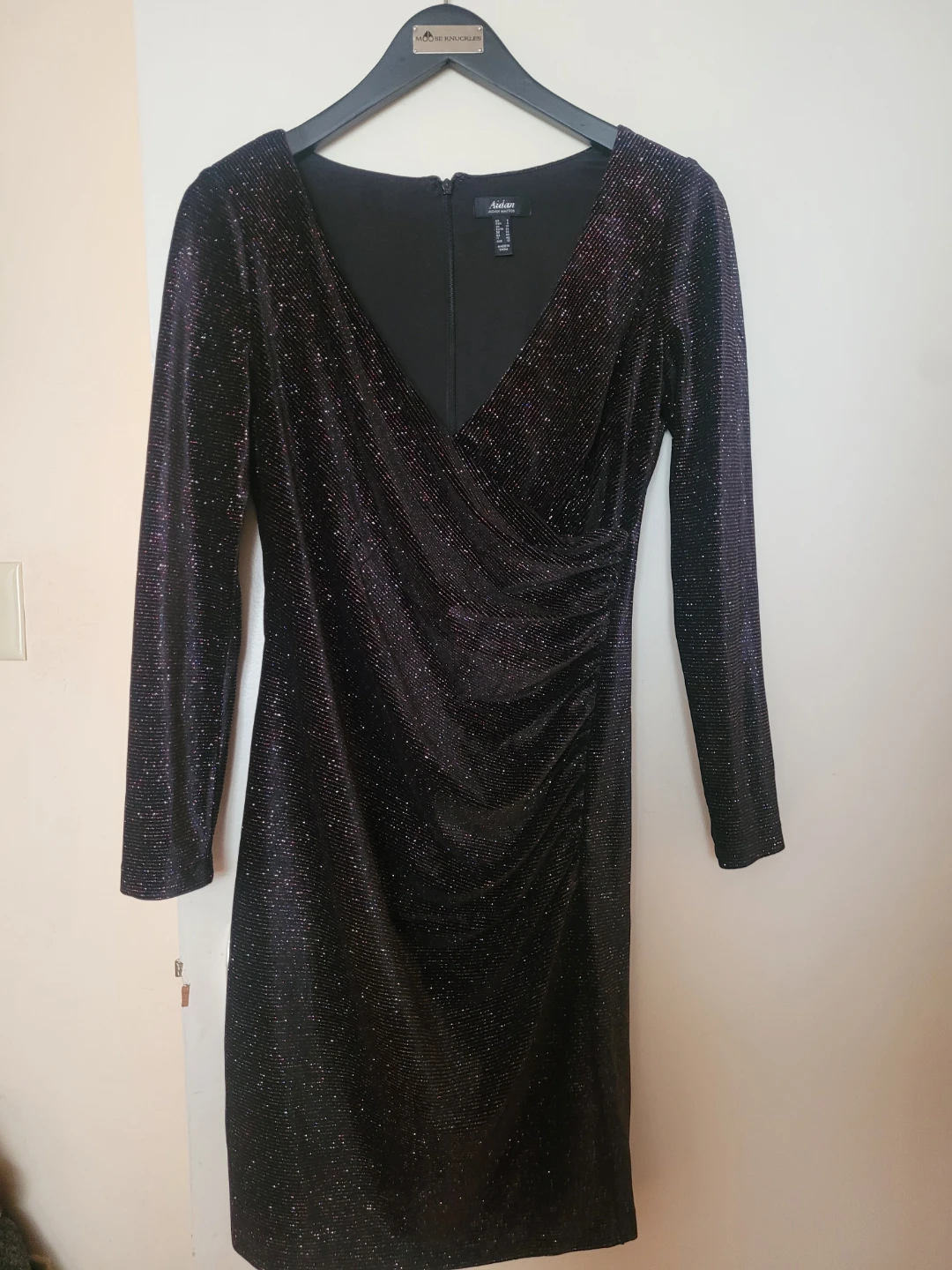 Aidan Mattox Sparkly Black V-Neck Ruched Dress