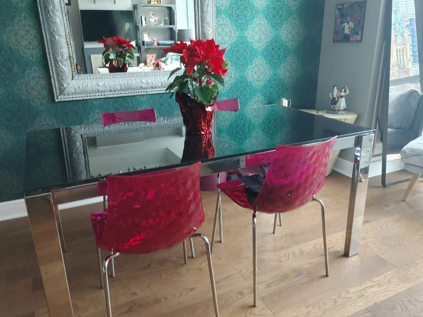 Calligaris Dining Table with Glass Top and Chrome Legs - photo 4