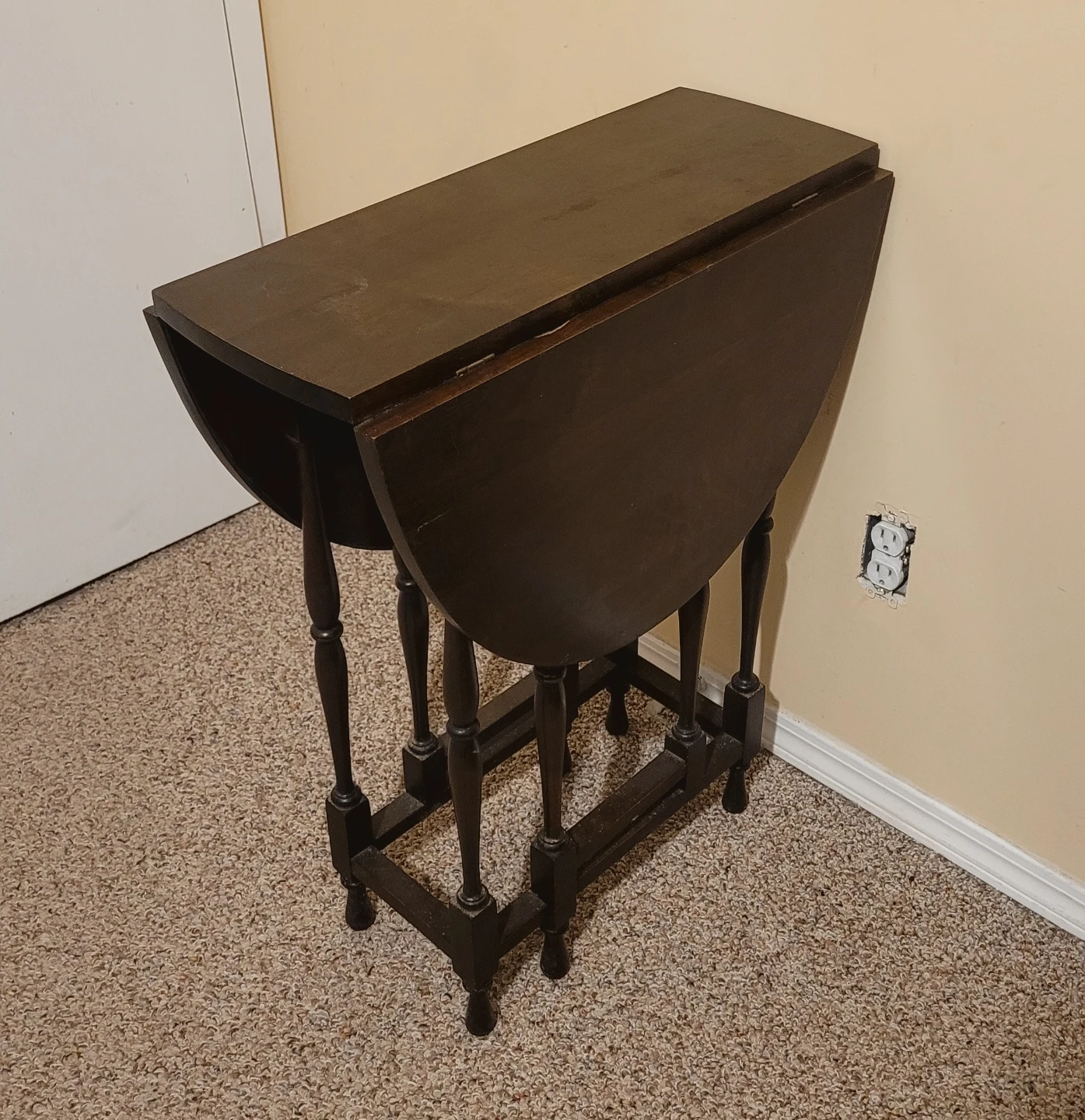 Antique Drop Leaf Table - photo 3