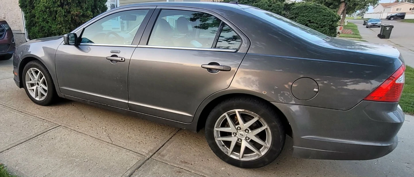 2010 Ford Fusion AWD - photo 2