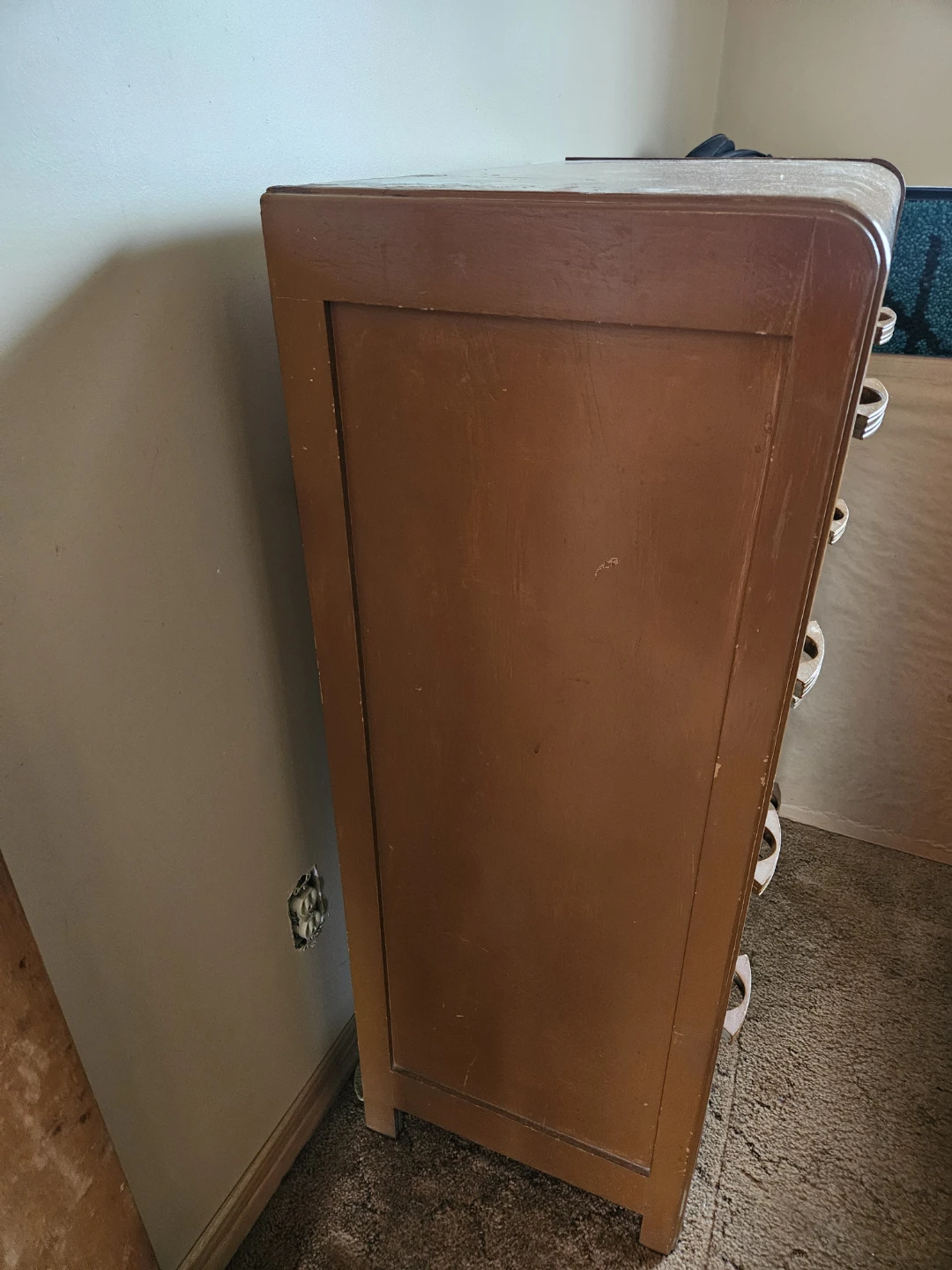 Brown Wooden Dresser - photo 3