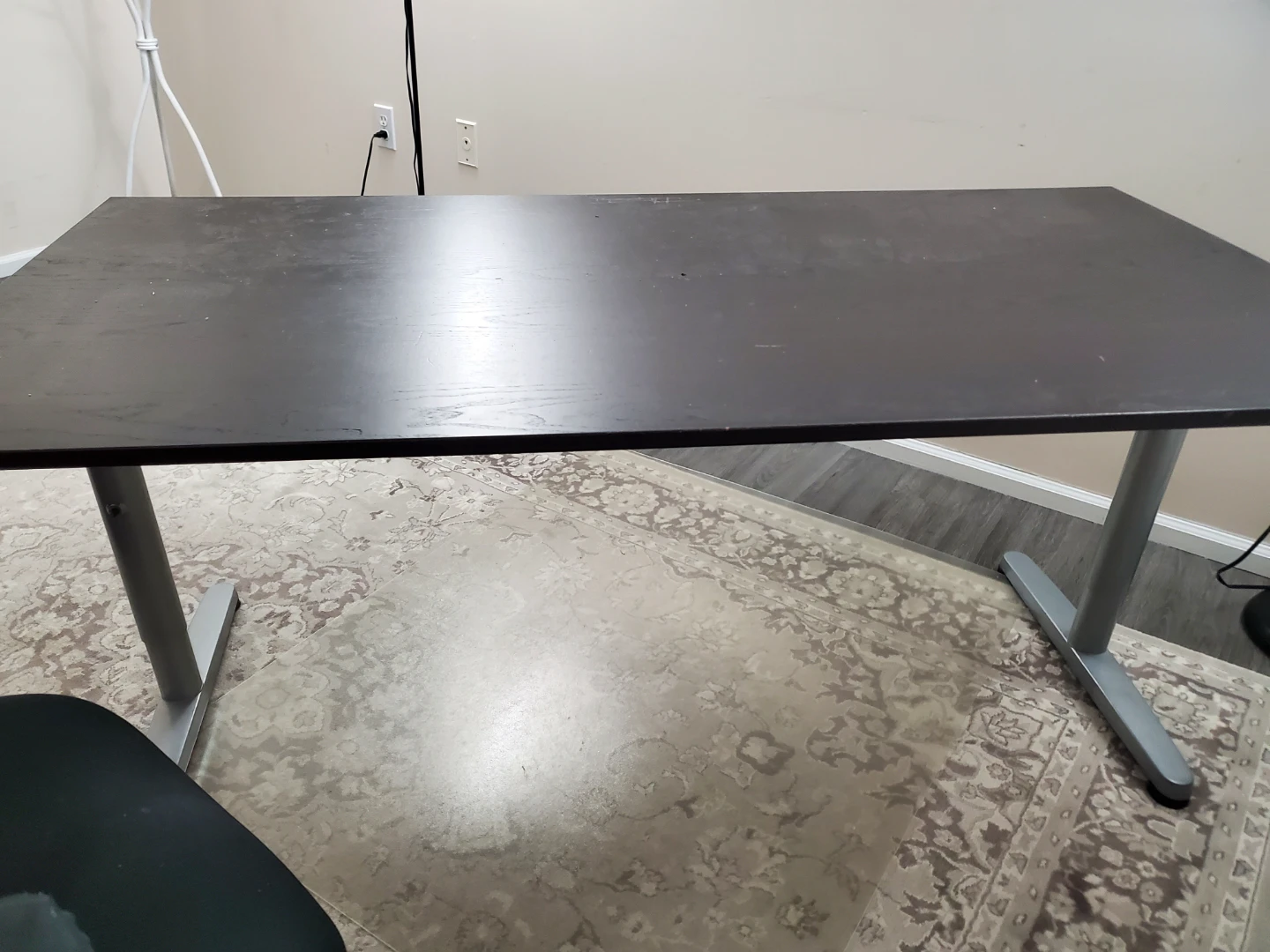 IKEA  desk table - photo 2