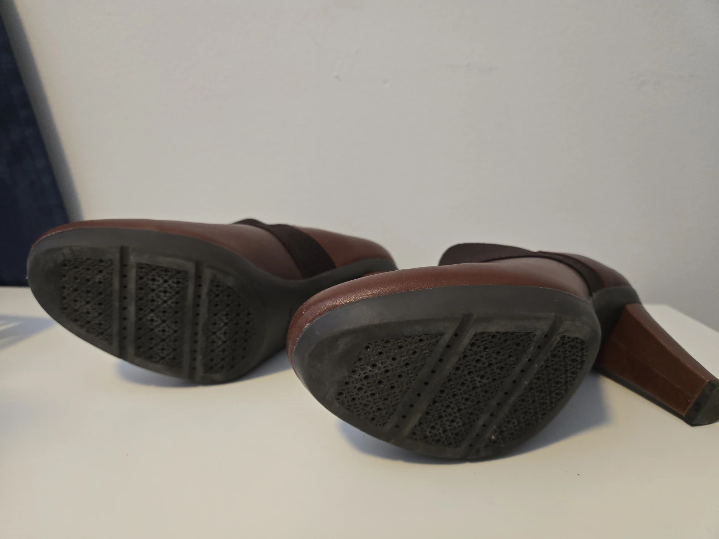 Geox Women's Brown Leather Heeled Booties - photo 2