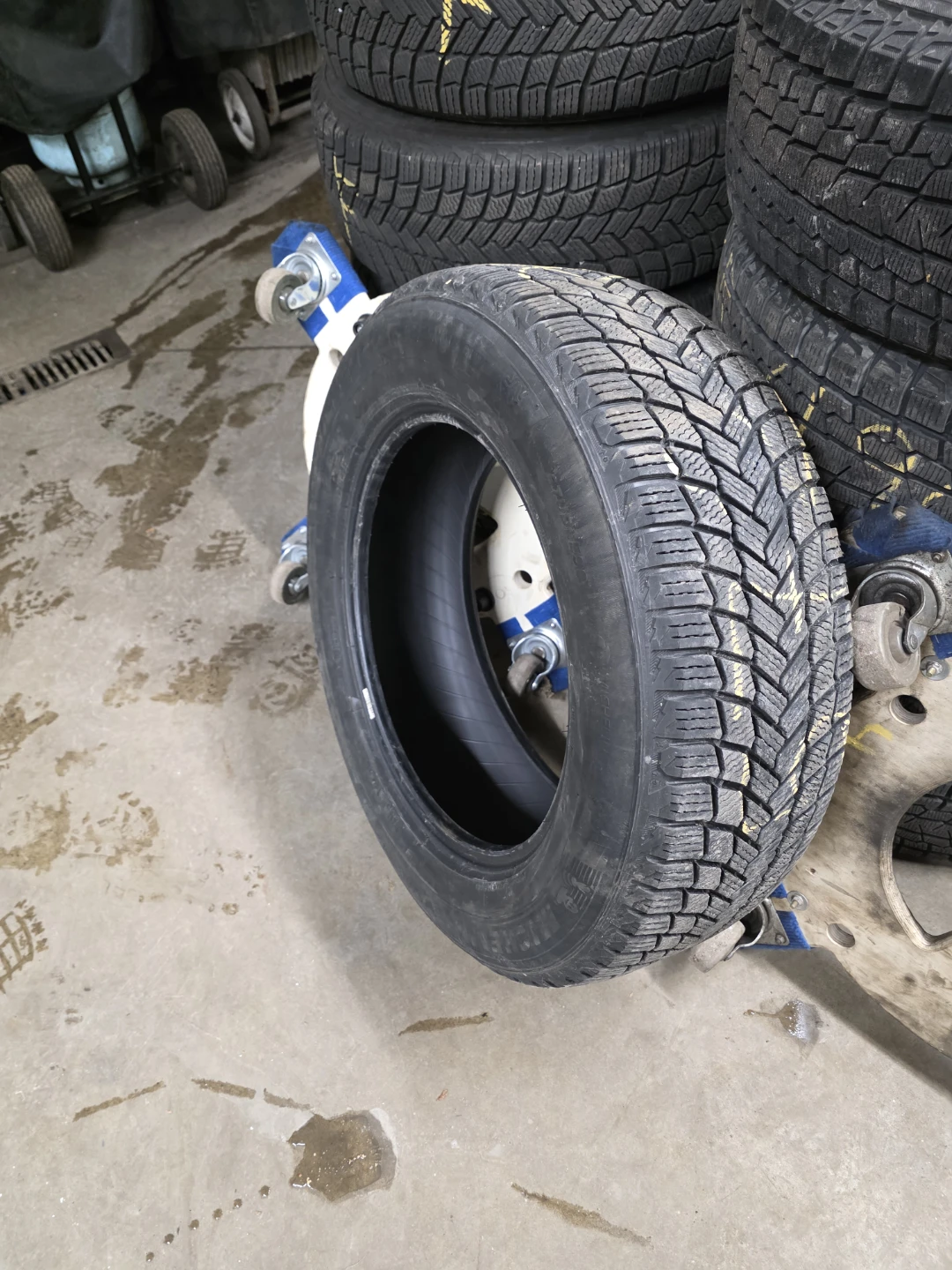 4 MICHELIN X-ICE  245/60 R18 Winter Tires DOT 0621 - photo 4
