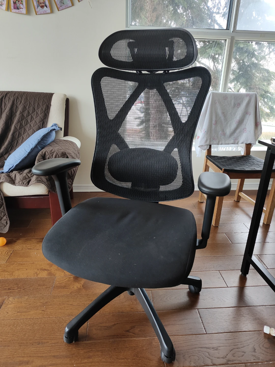 Ergonomic Office Chair - Black - photo 5