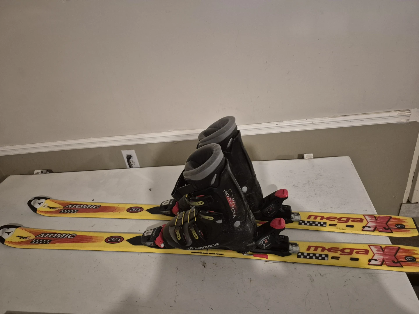 Kids Skis and Ski Boots - photo 3