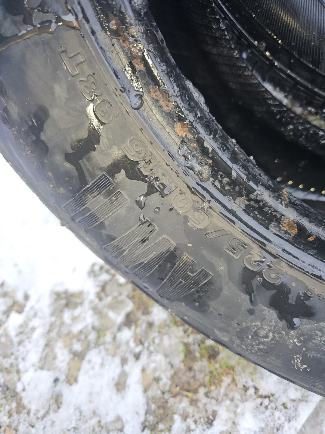 225/60/R16 motomaster all season tires full set