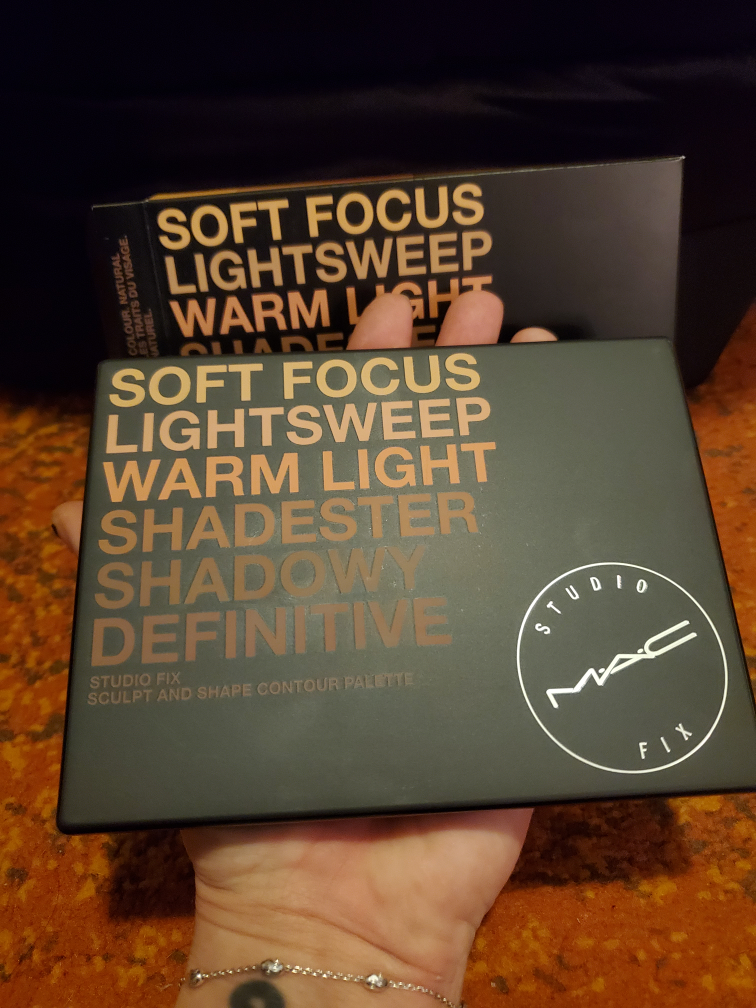 Mediun Dark/Dark -MAC Studio Fix Sculpt & Shape Contour Palette - photo 4