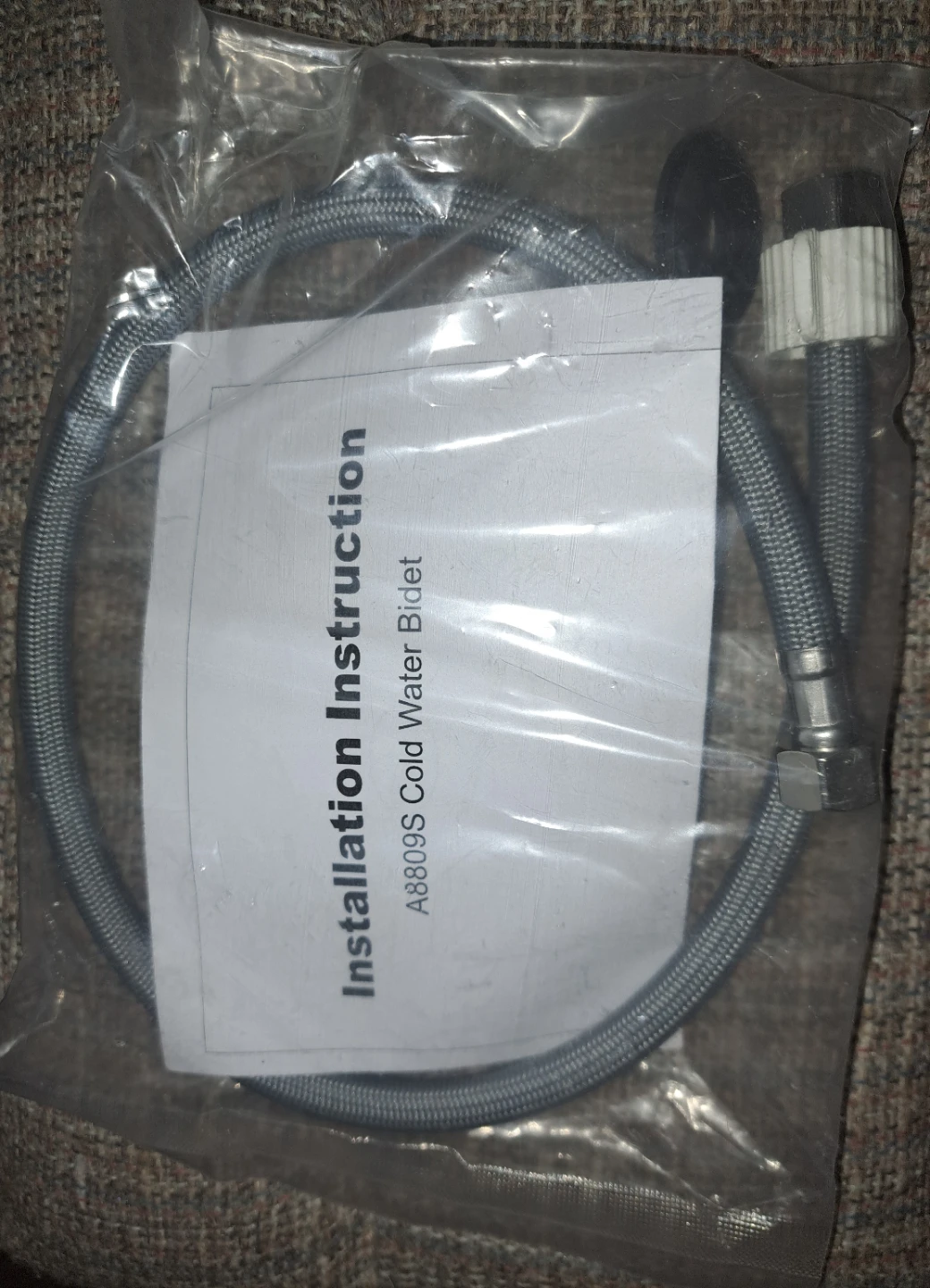 A8809S Cold Water Bidet Hose - New in Package 🥕