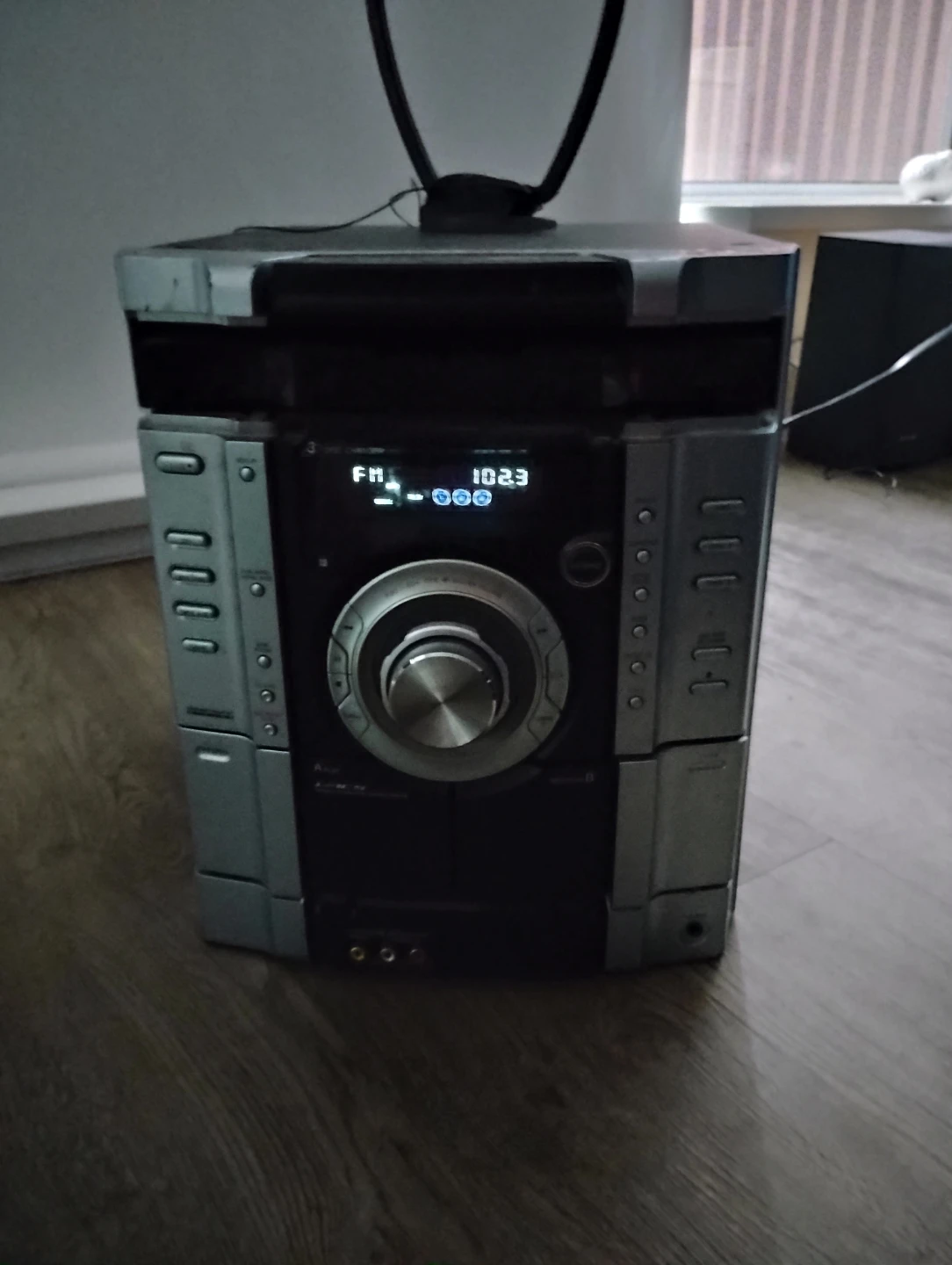 Stereo System with AM/FM radio