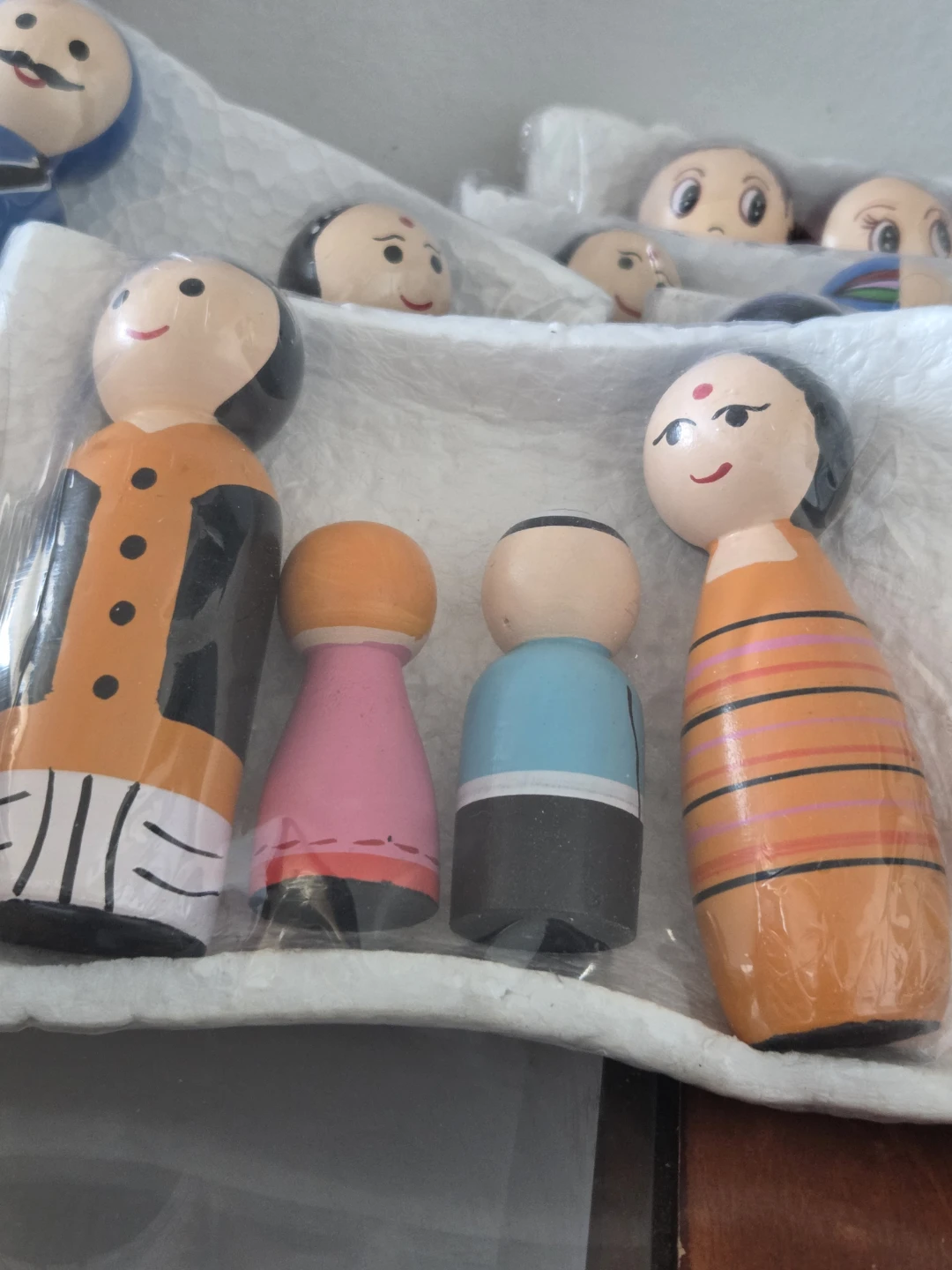 Wooden Peg Dolls Family Set - photo 2