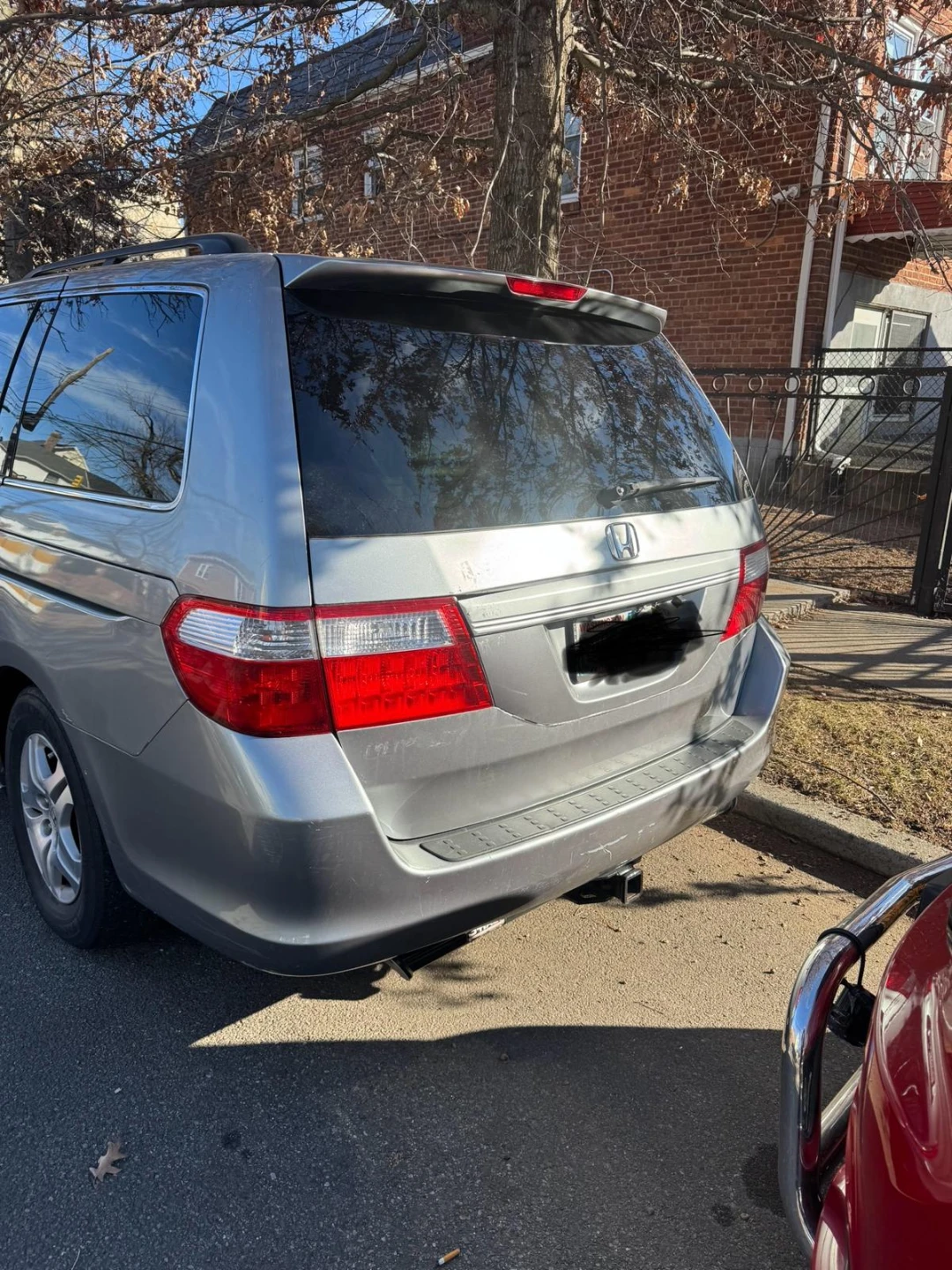 Honda Odyssey Minivan - photo 2